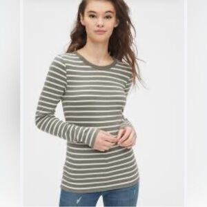 GAP Modern Long Sleeve Stripe T-Shirt